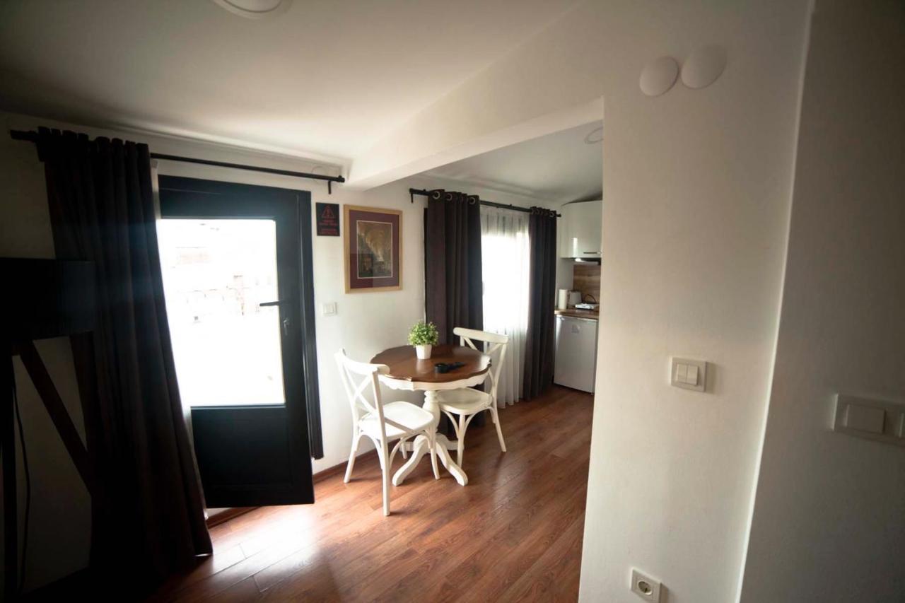 Galata Cicek Suites Istanbul Ngoại thất bức ảnh