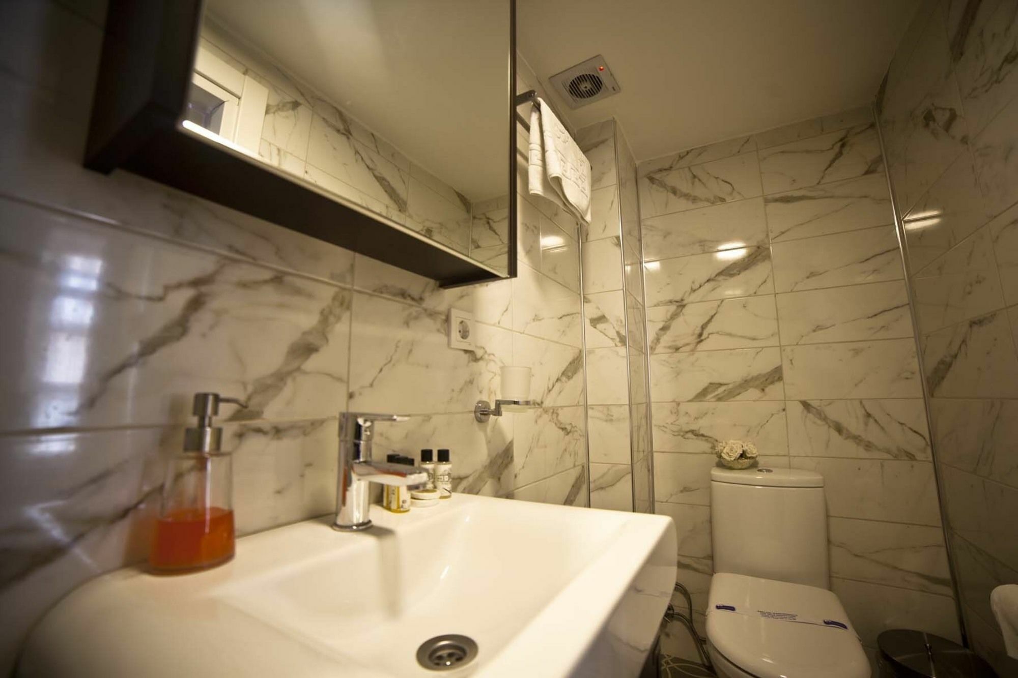 Galata Cicek Suites Istanbul Ngoại thất bức ảnh